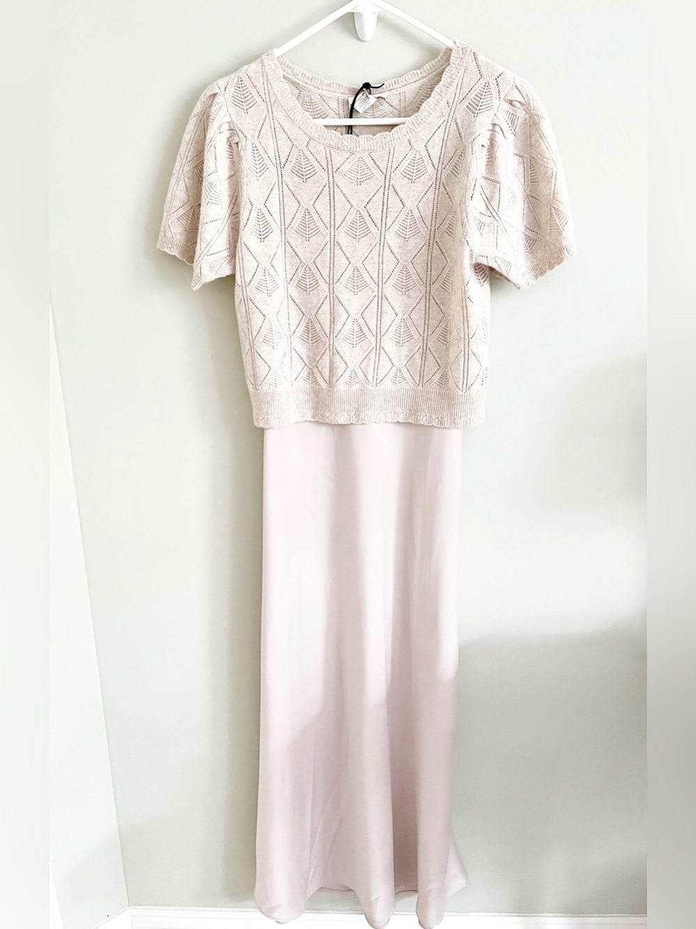 House of Harlow champagne/light tan 2 pc maxi dress/cashmere sweater